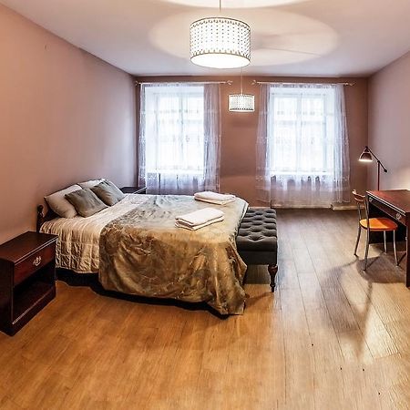 Apartment On Hutsulska 24H Electric Lviv Buitenkant foto